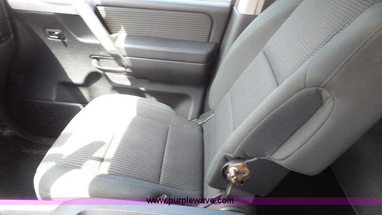 image for item K5196 2010 Nissan Titan Crew Cab pickup truck