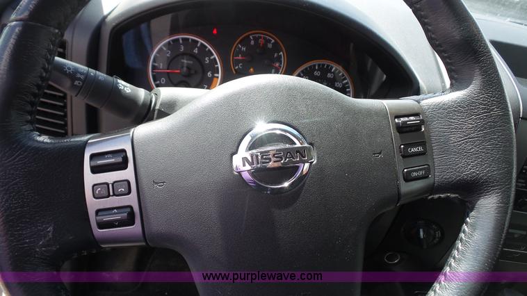 image for item K5196 2010 Nissan Titan Crew Cab pickup truck