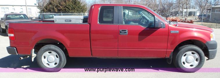 image for item K6925 2007 Ford F150 XLT SuperCab pickup truck