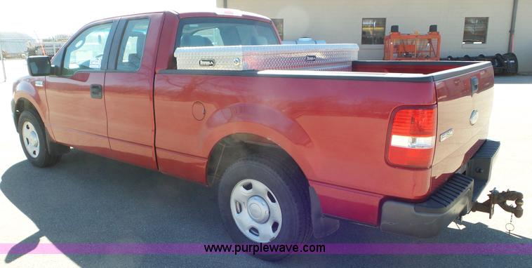 image for item K6925 2007 Ford F150 XLT SuperCab pickup truck