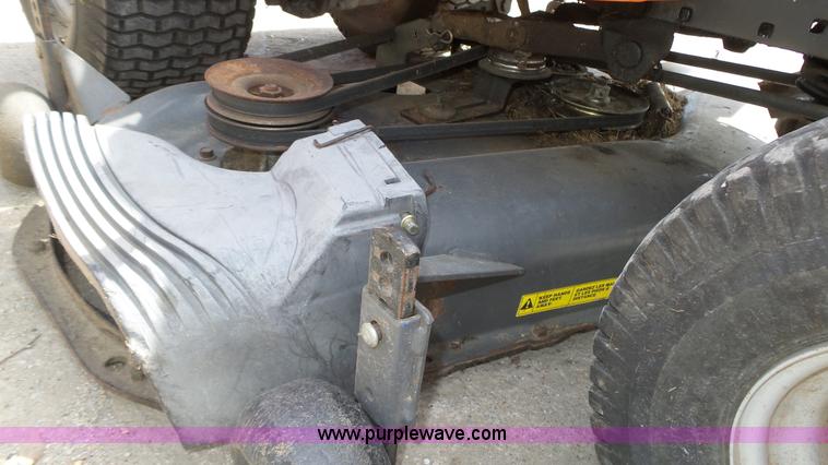 image for item K8268 Husqvarna YTH2148 lawn mower