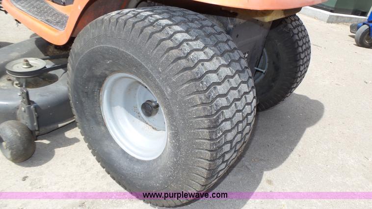 image for item K8268 Husqvarna YTH2148 lawn mower