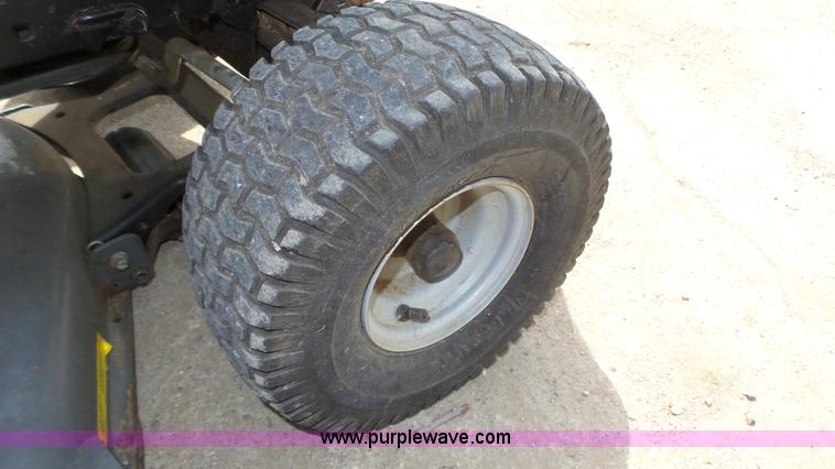 image for item K8268 Husqvarna YTH2148 lawn mower