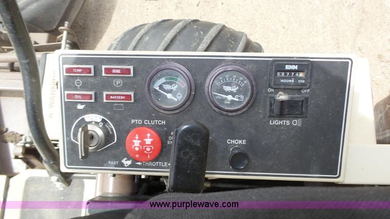 image for item K8269 Grasshopper 725 ZTR lawn mower