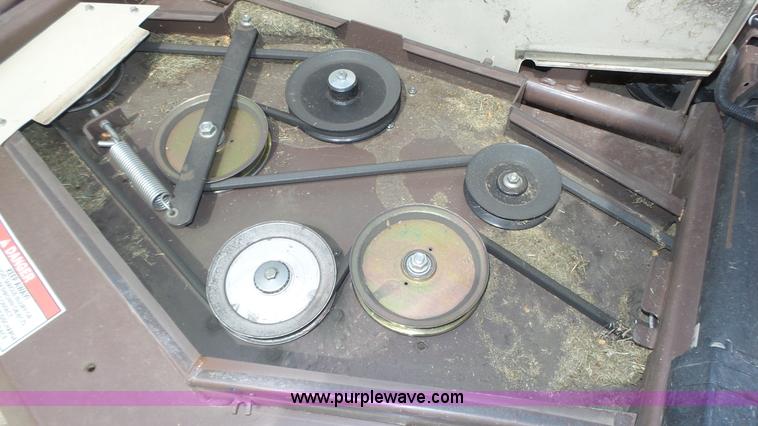 image for item K8269 Grasshopper 725 ZTR lawn mower