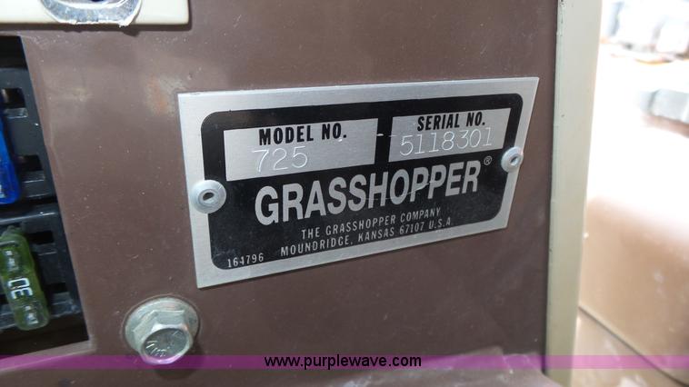 image for item K8269 Grasshopper 725 ZTR lawn mower