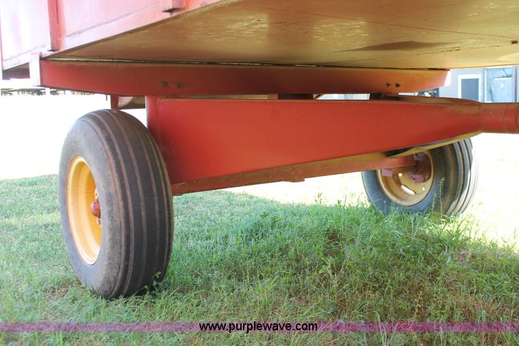 image for item K8976 Peerless all crop/peanut drying wagon