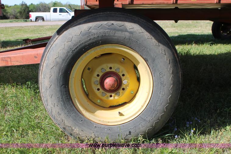 image for item K8976 Peerless all crop/peanut drying wagon
