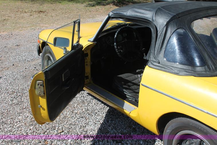 image for item K8978 1980 MG MGB convertible