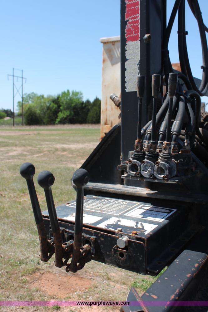 image for item K8980 2007 Benlee TASM265 container trailer