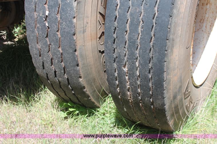 image for item K8980 2007 Benlee TASM265 container trailer