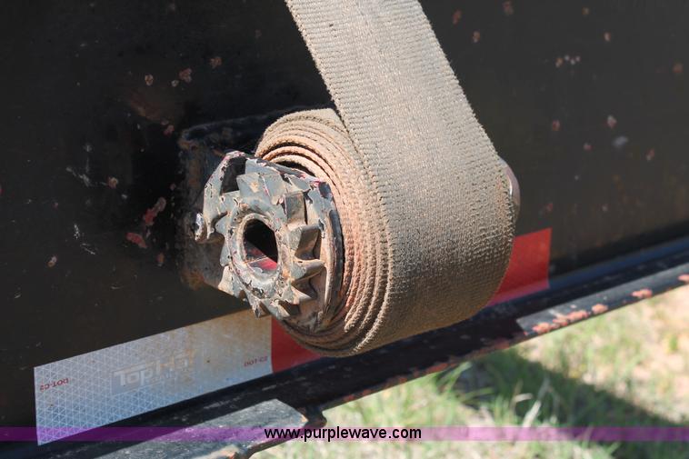 image for item K8981 2013 Top Hat pipe trailer