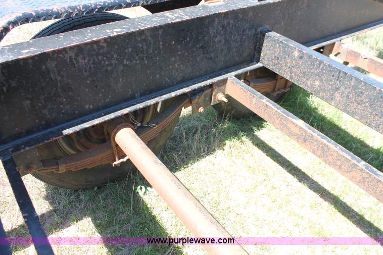 image for item K8981 2013 Top Hat pipe trailer