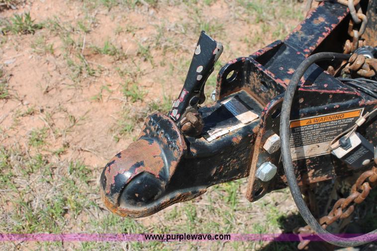 image for item K8981 2013 Top Hat pipe trailer