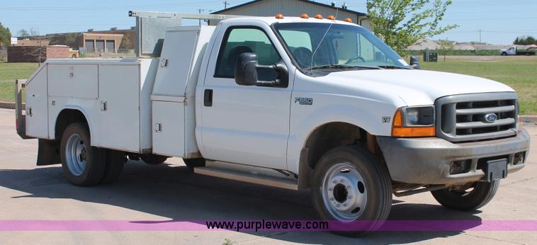 image for item K8983 1999 Ford F550 Super Duty XL service truck