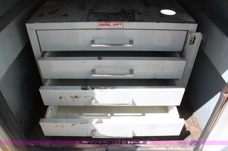 image for item K8983 1999 Ford F550 Super Duty XL service truck