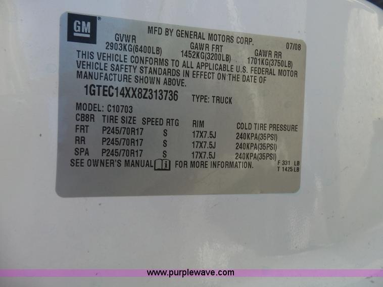 image for item L1530 2008 GMC Sierra 1500 pickup truck