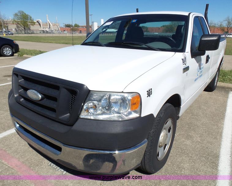 image for item L1531 2007 Ford F150 Ext. Cab pickup truck