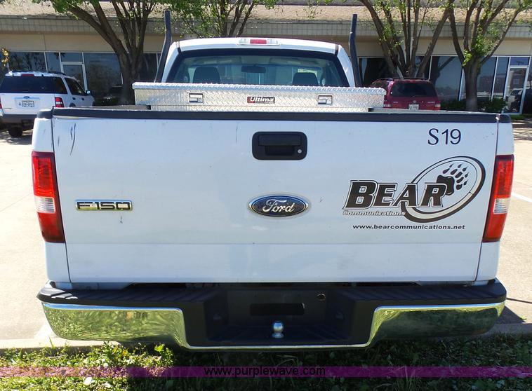 image for item L1531 2007 Ford F150 Ext. Cab pickup truck