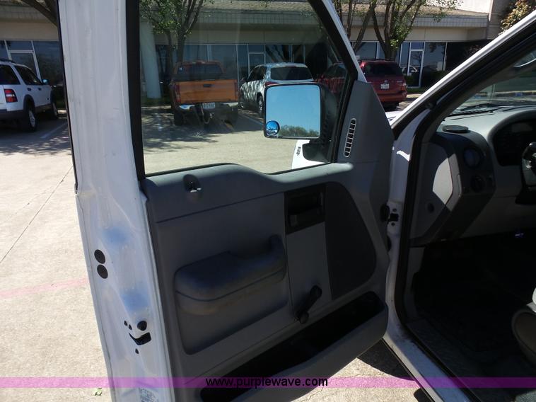 image for item L1531 2007 Ford F150 Ext. Cab pickup truck