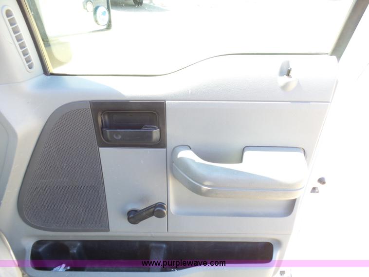 image for item L1531 2007 Ford F150 Ext. Cab pickup truck