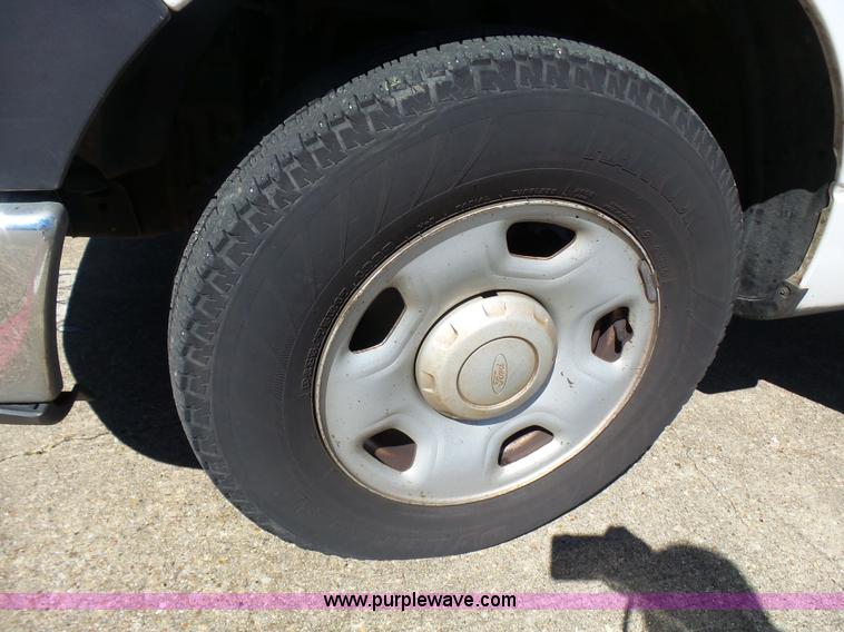 image for item L1531 2007 Ford F150 Ext. Cab pickup truck