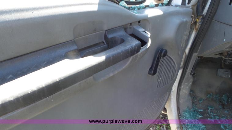 image for item L2161 2005 Ford F450 Super Duty utility truck