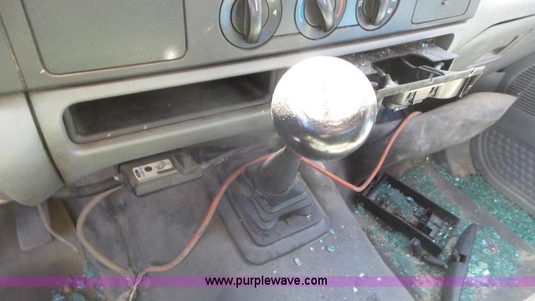 image for item L2161 2005 Ford F450 Super Duty utility truck