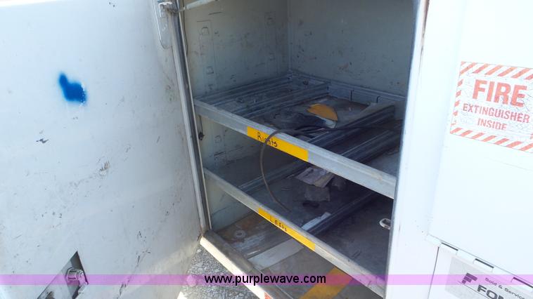 image for item L2161 2005 Ford F450 Super Duty utility truck