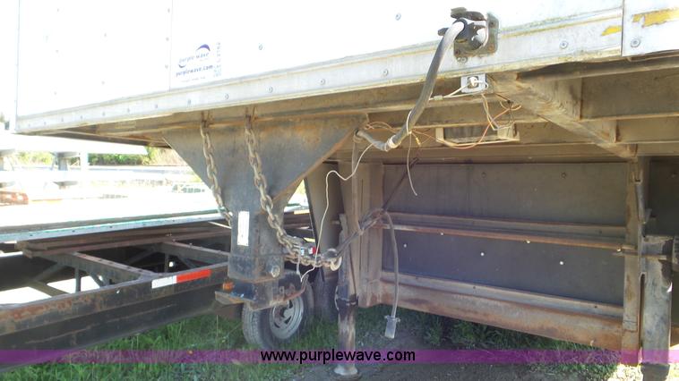 image for item L2162 1996 Wells Cargo CVG2425 enclosed cargo trailer