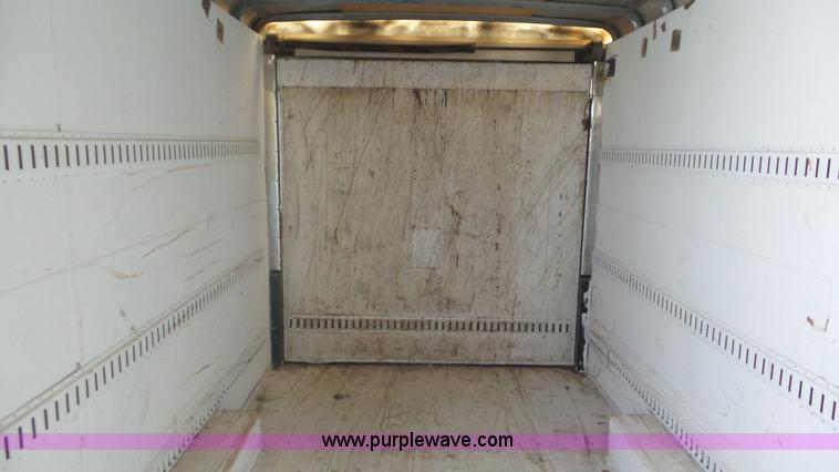 image for item L2162 1996 Wells Cargo CVG2425 enclosed cargo trailer