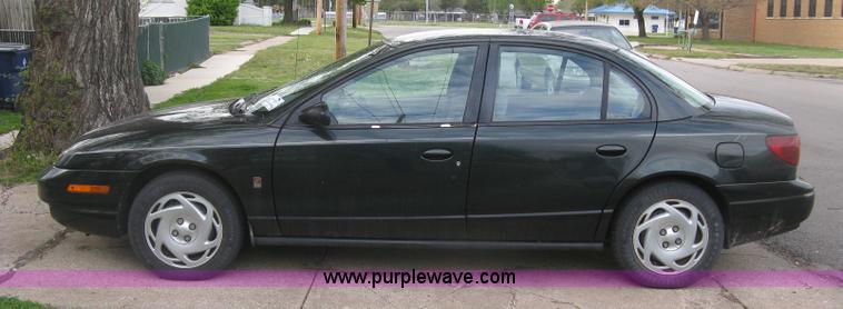 image for item L3824 2000 Saturn SL