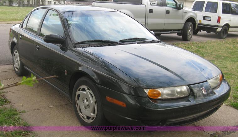 image for item L3824 2000 Saturn SL