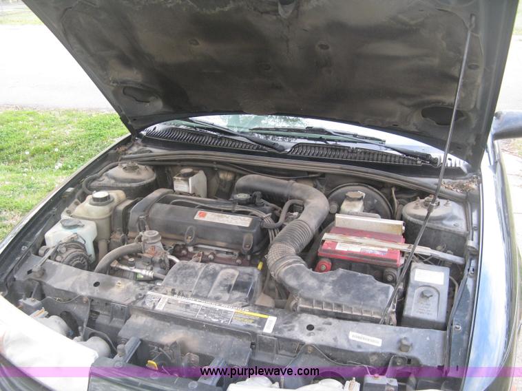 image for item L3824 2000 Saturn SL