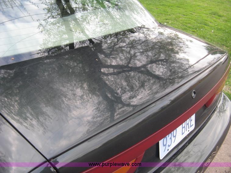 image for item L3824 2000 Saturn SL