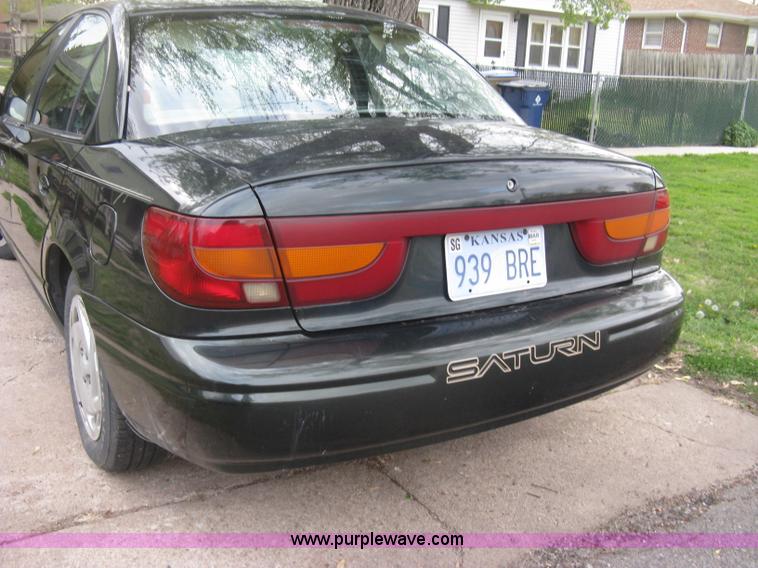 image for item L3824 2000 Saturn SL