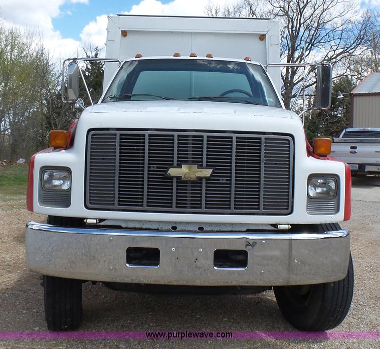 image for item L5490 1994 Chevrolet Kodiak delivery truck