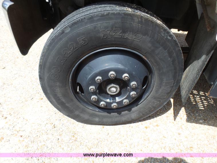 image for item L5490 1994 Chevrolet Kodiak delivery truck