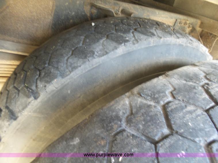 image for item L5490 1994 Chevrolet Kodiak delivery truck