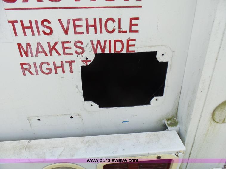 image for item L5490 1994 Chevrolet Kodiak delivery truck