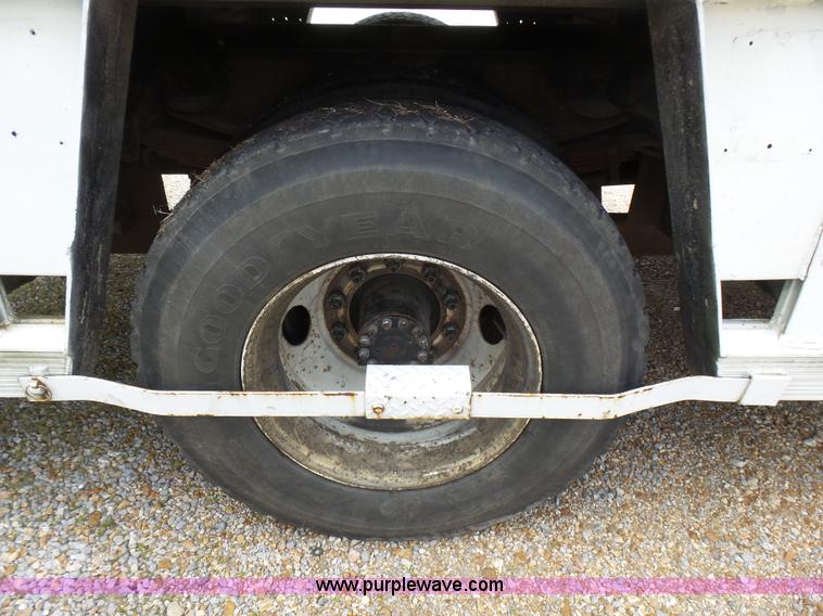 image for item L5490 1994 Chevrolet Kodiak delivery truck