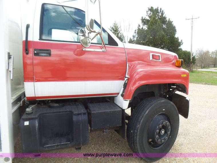 image for item L5490 1994 Chevrolet Kodiak delivery truck
