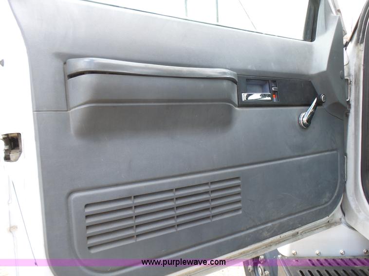 image for item L5490 1994 Chevrolet Kodiak delivery truck