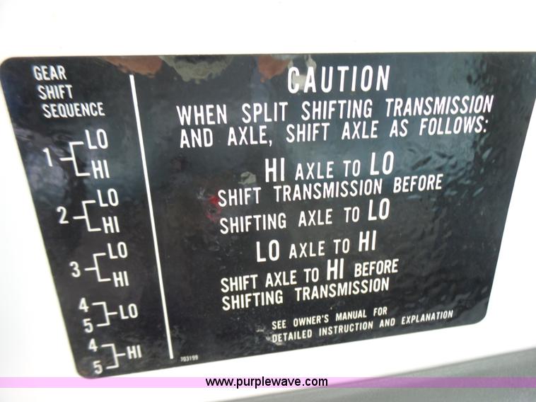 image for item L5490 1994 Chevrolet Kodiak delivery truck