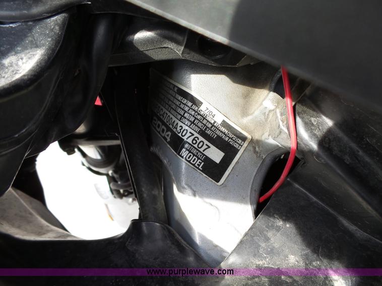 image for item L5655 2004 Honda GL1800 Gold Wing motorcycle