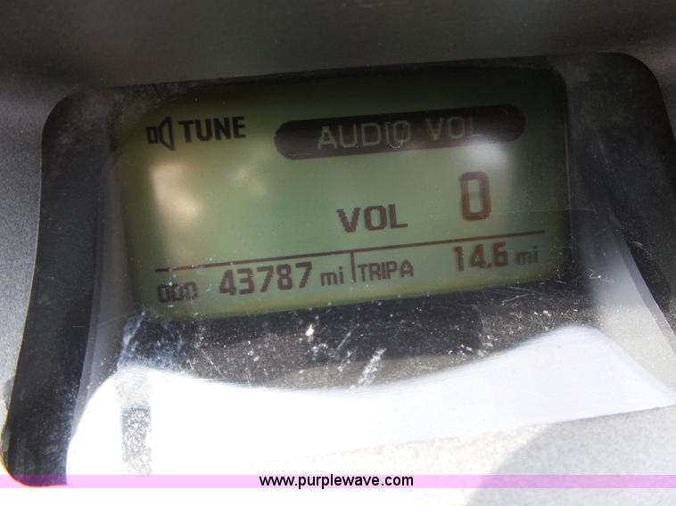 image for item L5655 2004 Honda GL1800 Gold Wing motorcycle