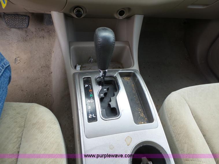 image for item L5660 2006 Toyota Tacoma SR5 Ext. Cab pickup truck