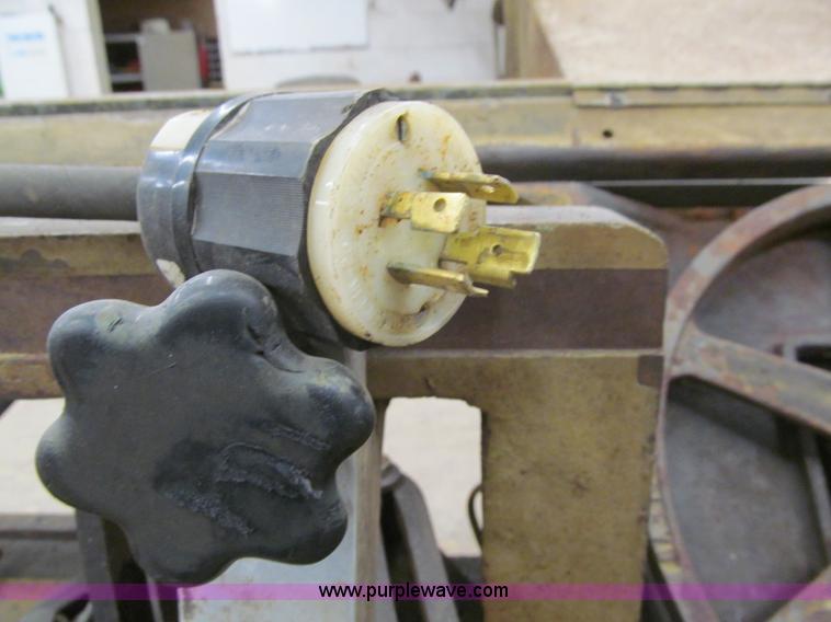 image for item L5683 Kalamazoo H9AW metal band saw