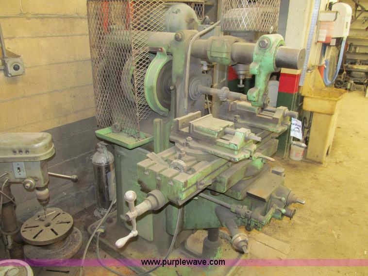image for item L5684 Kemsmith vertical milling machine