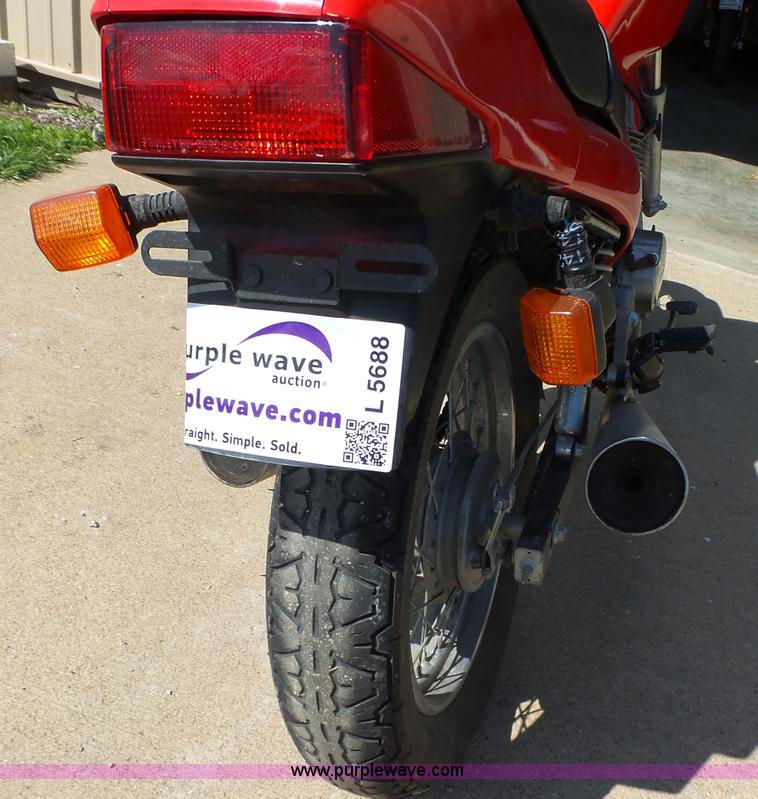 image for item L5688 1991 Honda Nighthawk motorcycle